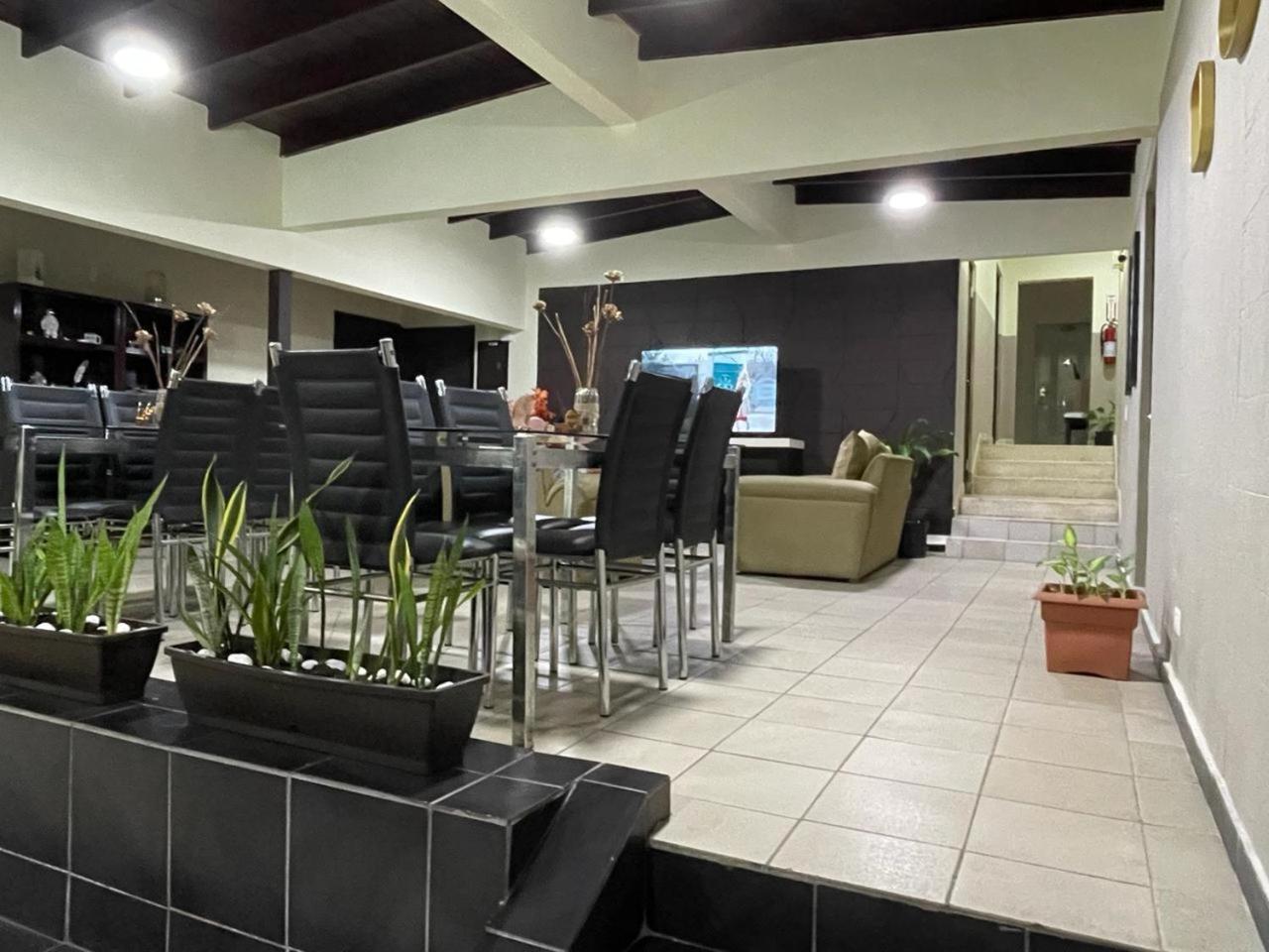 Hostal El Prado Panama-Stad Buitenkant foto