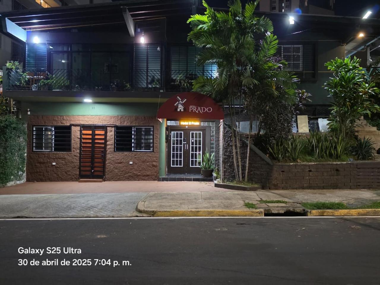 Hostal El Prado Panama-Stad Buitenkant foto